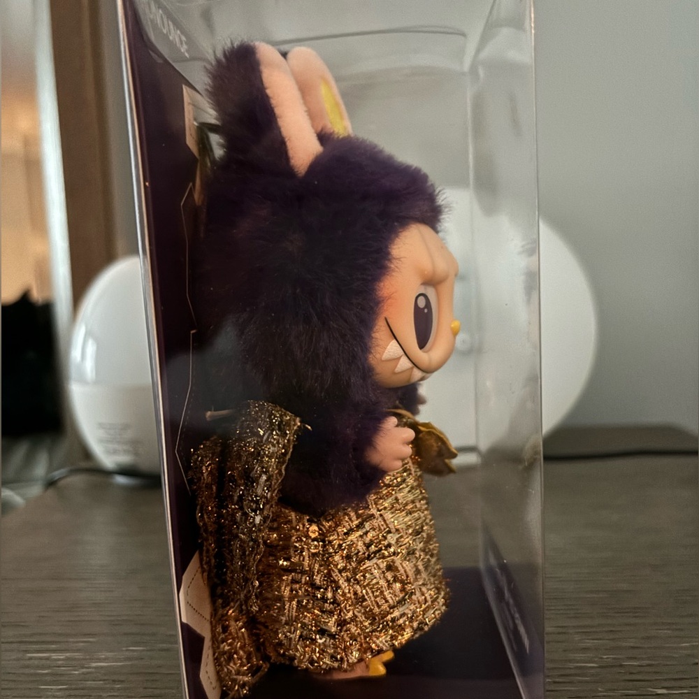 Real Labubu - Picture 3 of 5